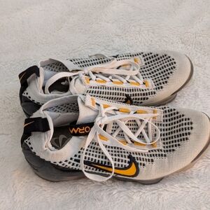 Like New: Nike Air Vapor Max Flyknit Running Kid’s 3.5